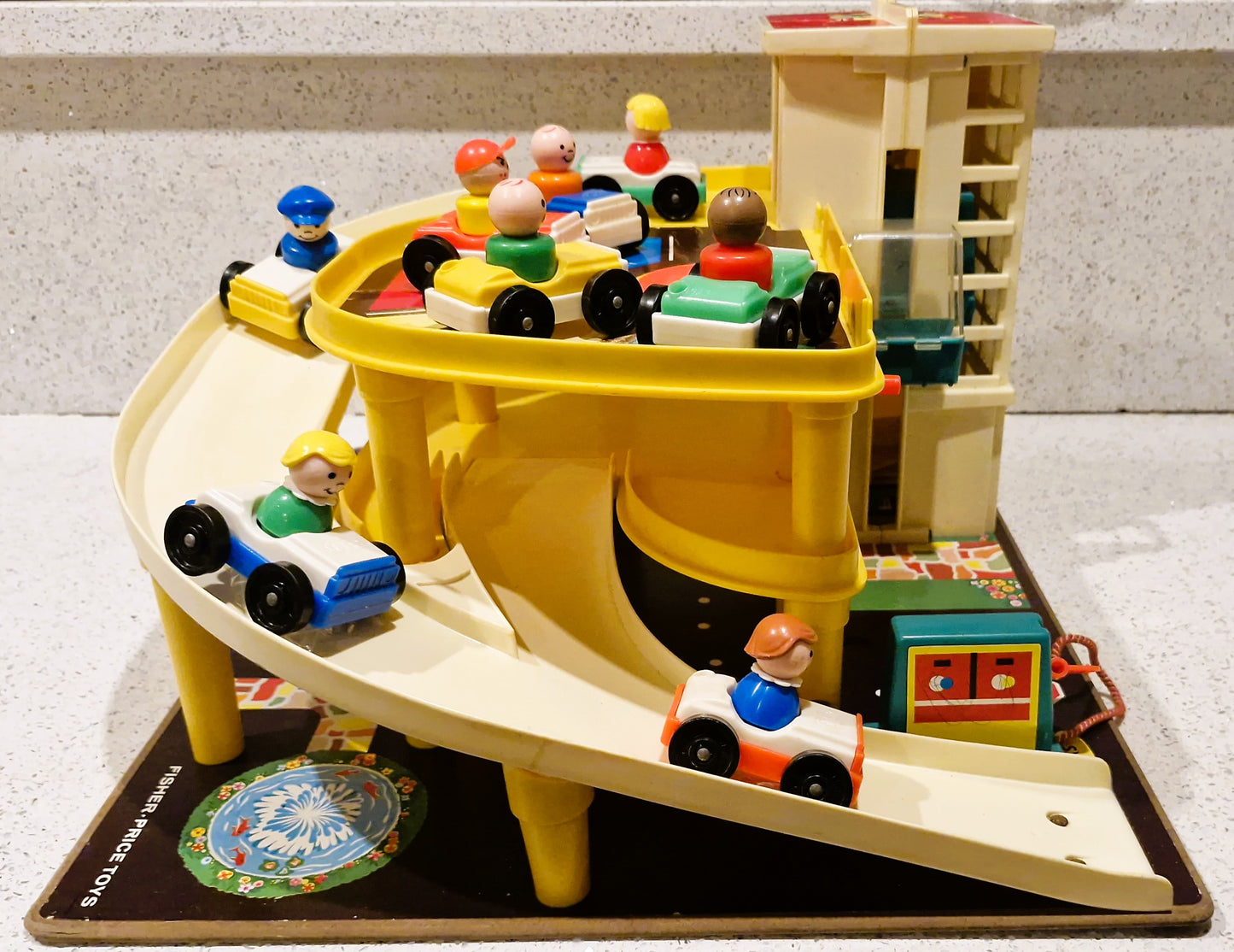 70s Fisher-Price Garage, Vintage Fisher Price Toys, Little People