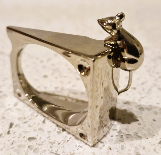 SILEA silver plated Mice on Cheese Napkin rings: Set of 4, Silver Plated Napkin Rings, Vintage
