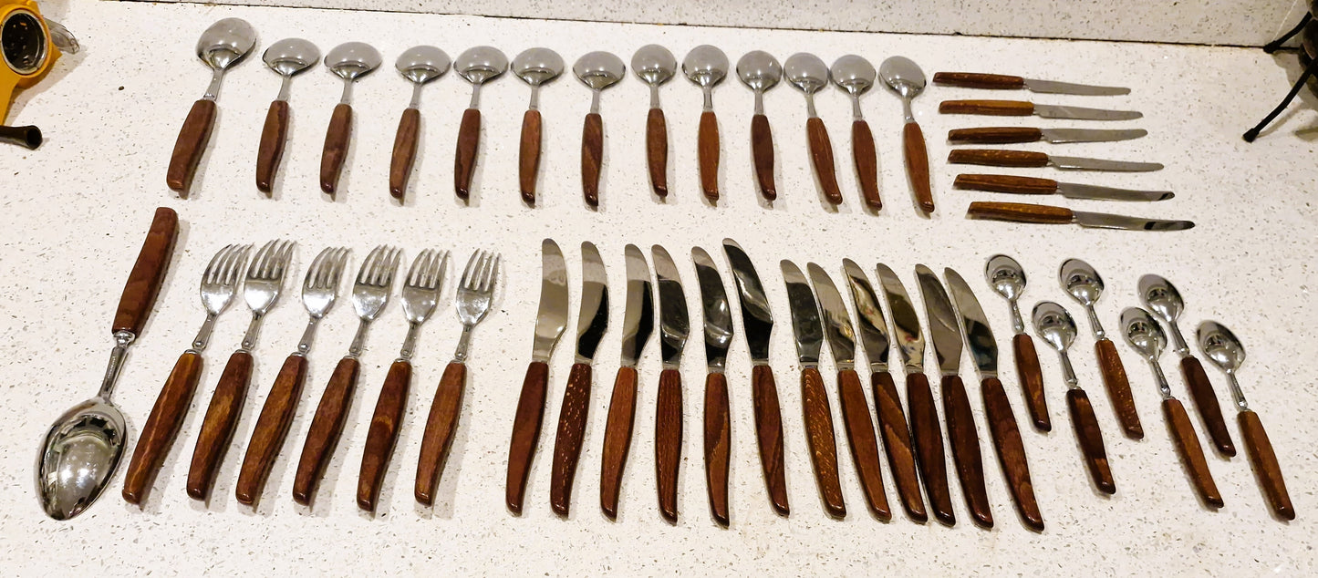 Vintage Glosswood Stainless Steel Cutlery Set: 44 Piece, 6 Full Settings, Mid-Century Sheffield England