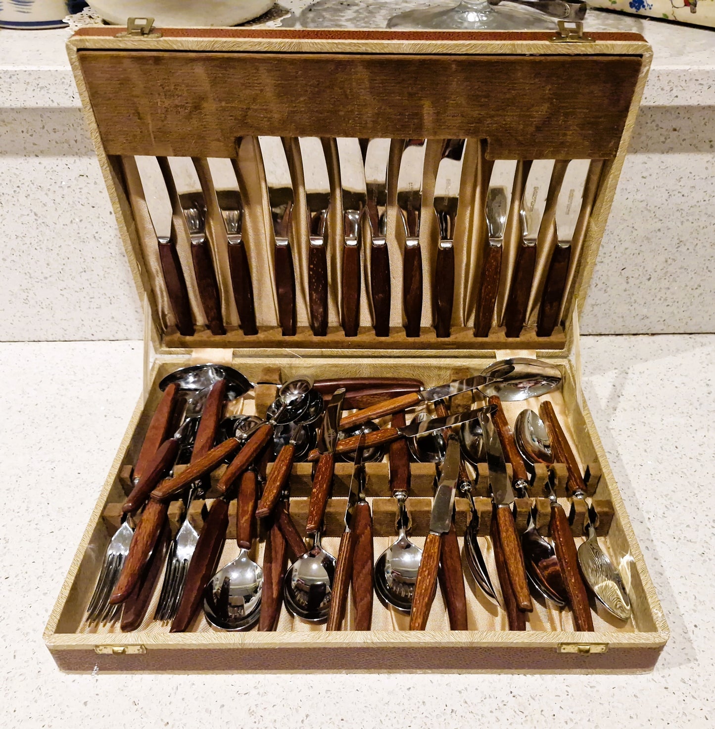 Vintage Glosswood Stainless Steel Cutlery Set: 44 Piece, 6 Full Settings, Mid-Century Sheffield England
