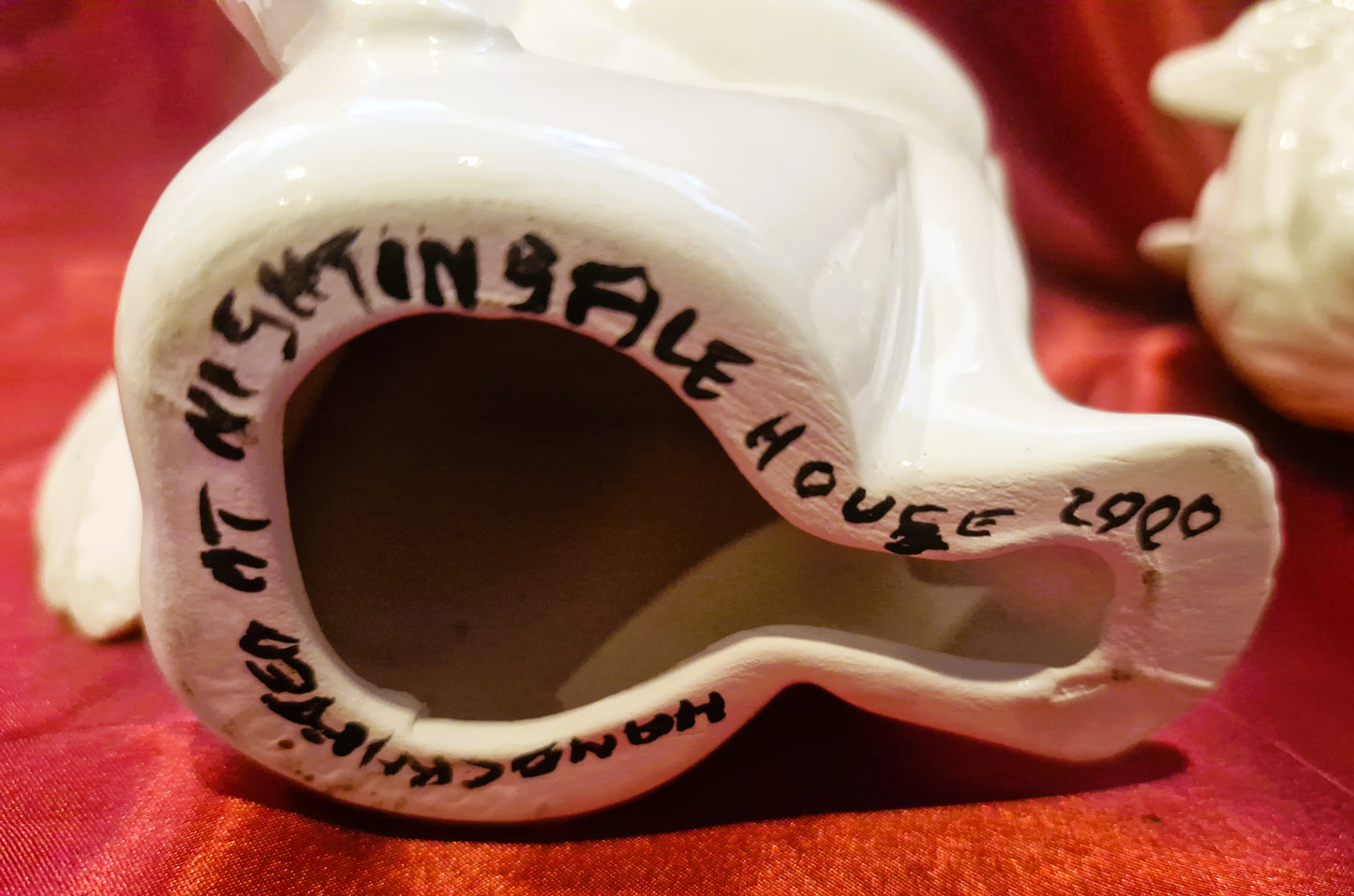 Handcrafter White Cherubs, Christmas, Xmas, Decorations, Ornaments, Stylish, Angels, Cherubs