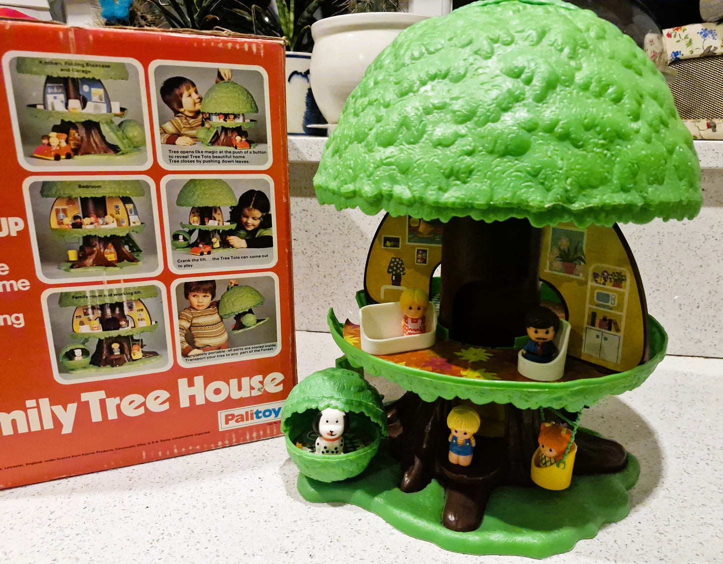 Vintage 1970s Palitoy Discovery Time Pop Up Tree House with Characters & Car - Boxed, Tree tots, Pop Up Tree House, 70s, 80s, Vintage Toys