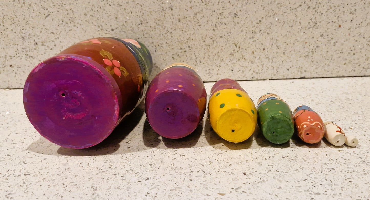 Vintage, Russian Dolls Set, Nesting Dolls set, Stacking Hand crafted Wooden, Set of 7, Hand Painted, Kitsch, Quirky