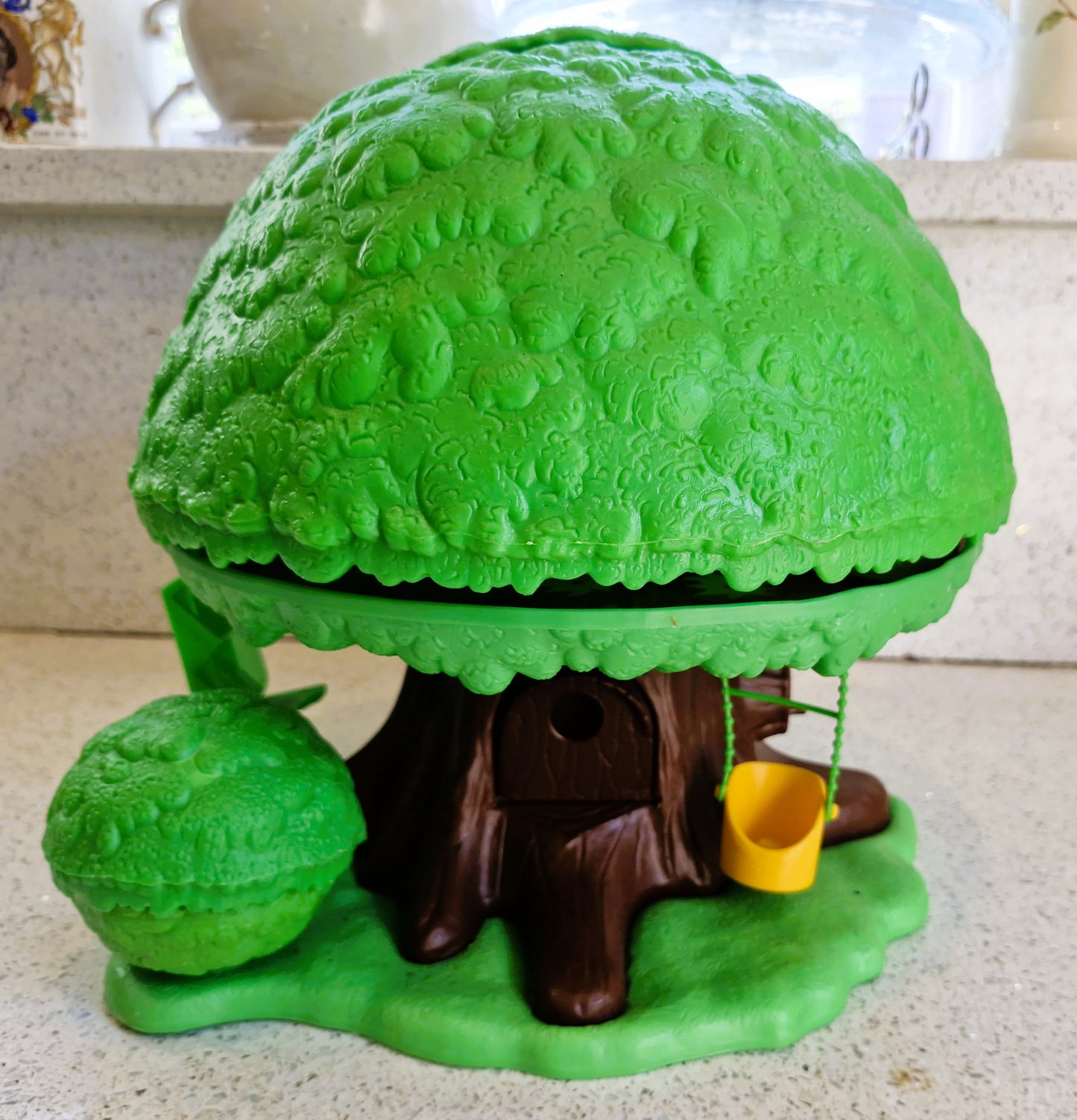 Vintage Palitoy Discovery Time Pop Up Tree House with Family & Car