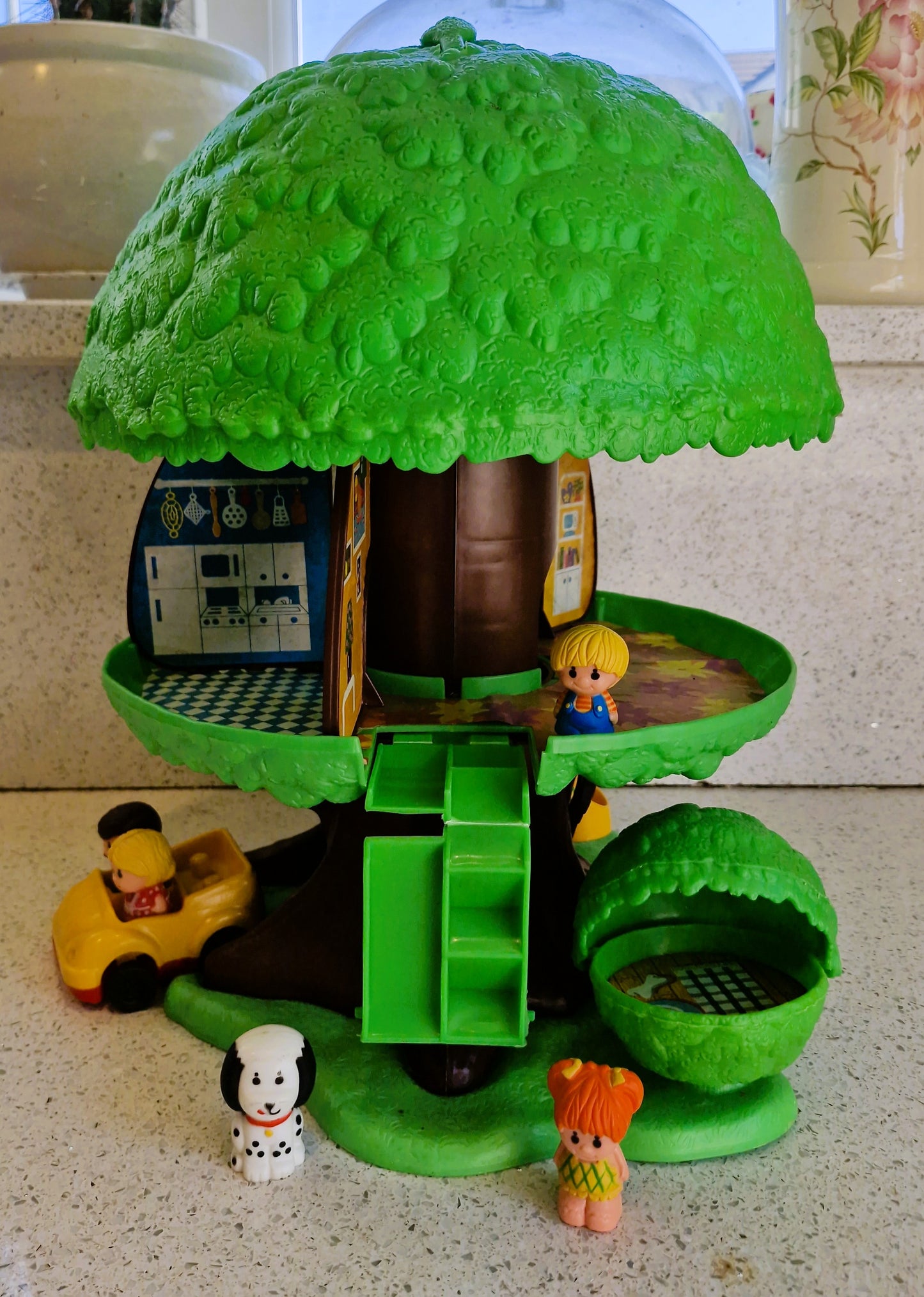 Vintage Palitoy Discovery Time Pop Up Tree House with Family & Car