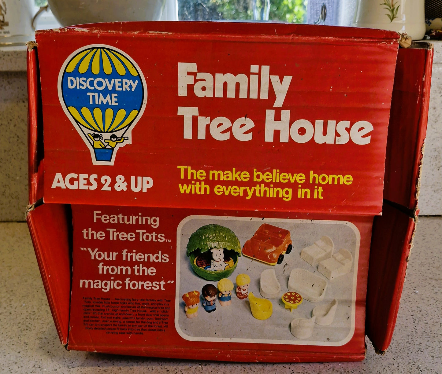 Vintage Palitoy Discovery Time Pop Up Tree House with Family & Car