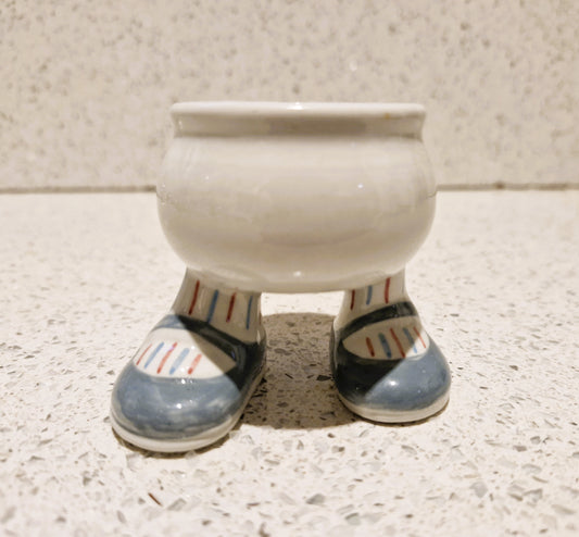 Carltonware Walking Egg Cup, Carlton ware, Egg Cup on Legs, Walking egg cup, ceramic, Blue
