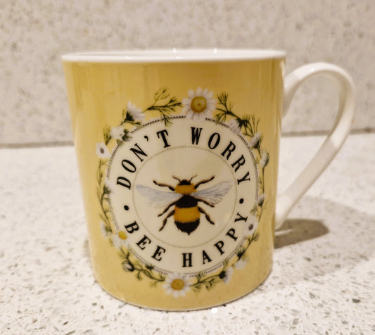 Don't Worry Bee Happy Mugs, Vintage Bee Mugs, Honey Bee, Mugs, Bee Kepper,