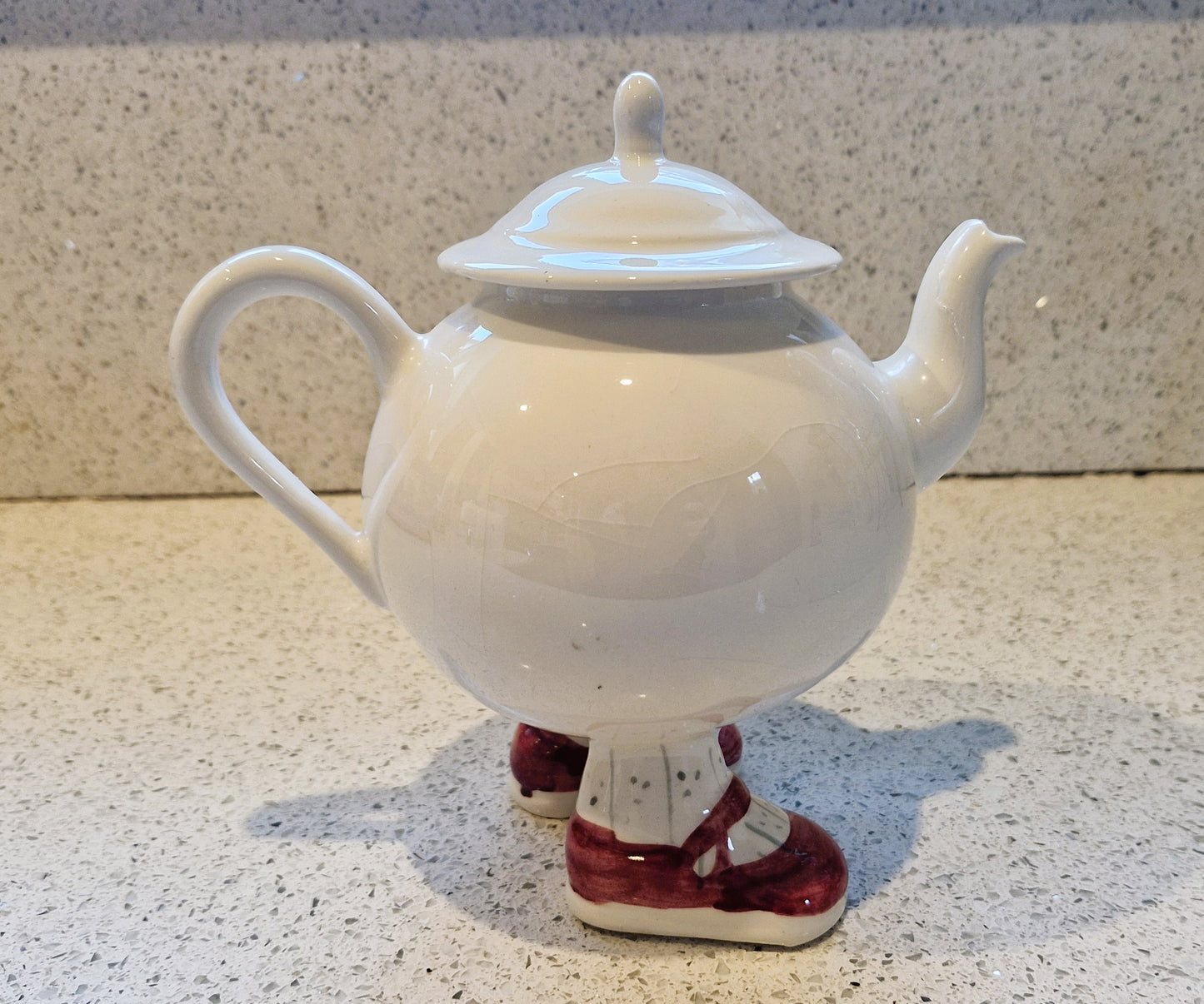 Carltonware, Walking Teapot, Hand Painted, Carltonware Walking Teapot, Made in England, English Pottery,  Tea Pot, Red