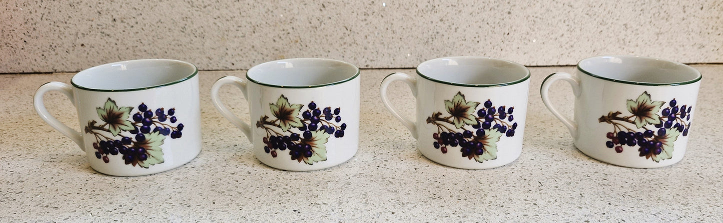 Vintage Royal Worcester Evesham Vale Coffee Mugs - Set of 4 Fruit Tea Cups, Coffee Cups