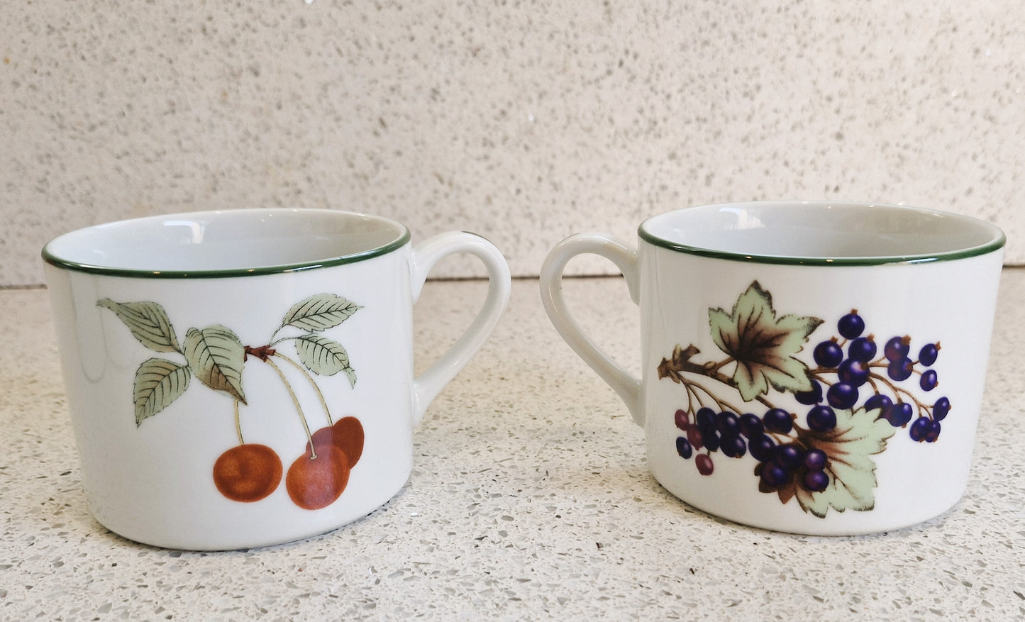 Vintage Royal Worcester Evesham Vale Coffee Mugs - Set of 4 Fruit Tea Cups, Coffee Cups