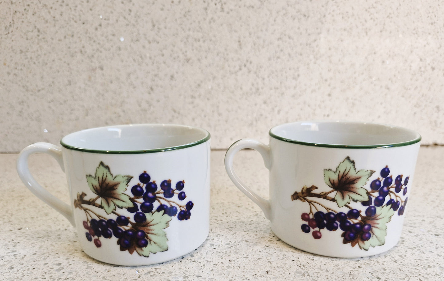 Vintage Royal Worcester Evesham Vale Coffee Mugs - Set of 4 Fruit Tea Cups, Coffee Cups