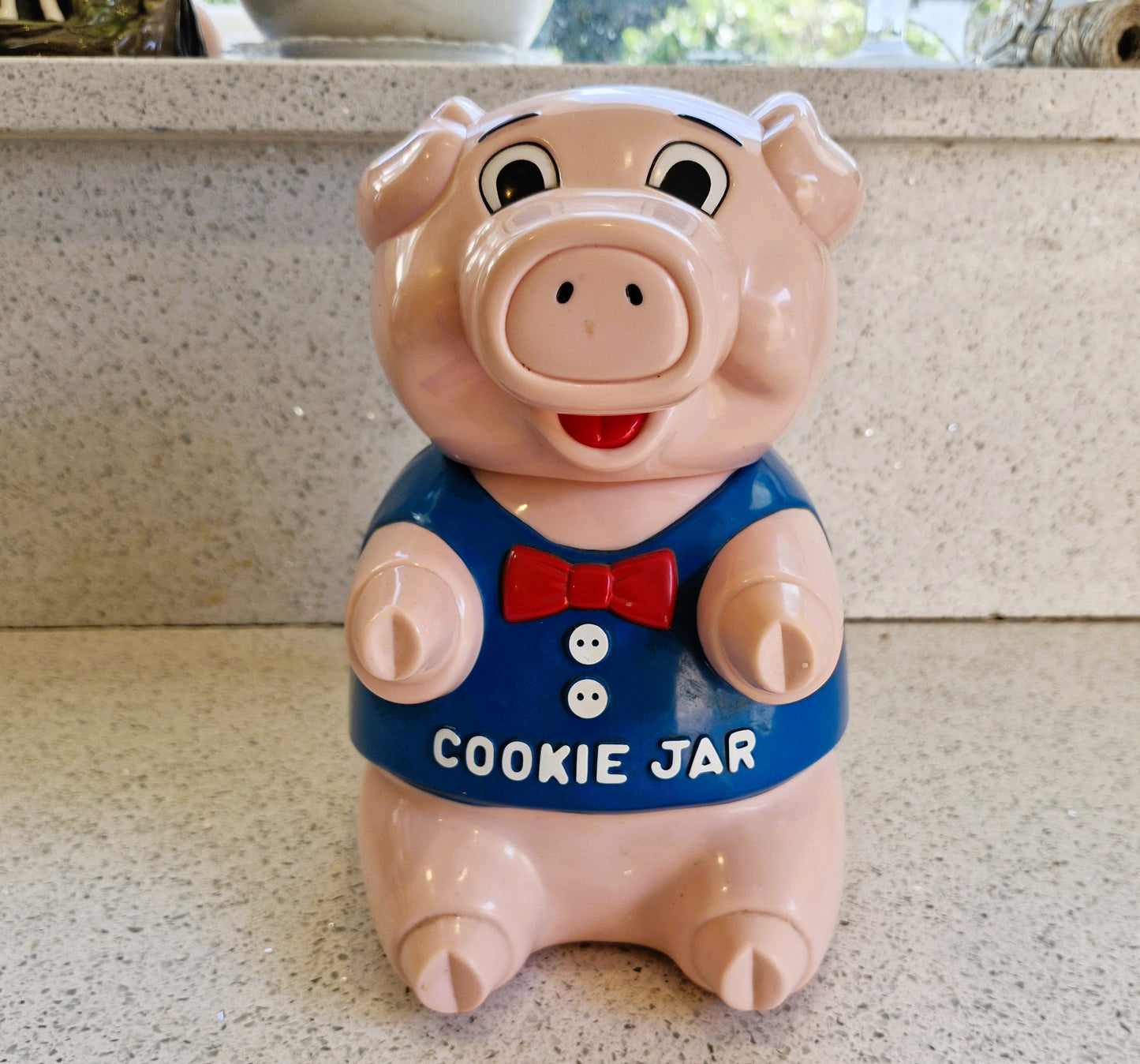 Vintage Pig Cookie Jar: Novelty Oinking Sound, 10 Inches, Never used, Immaculate, Talking Cookie Jar, Fun da Mentals