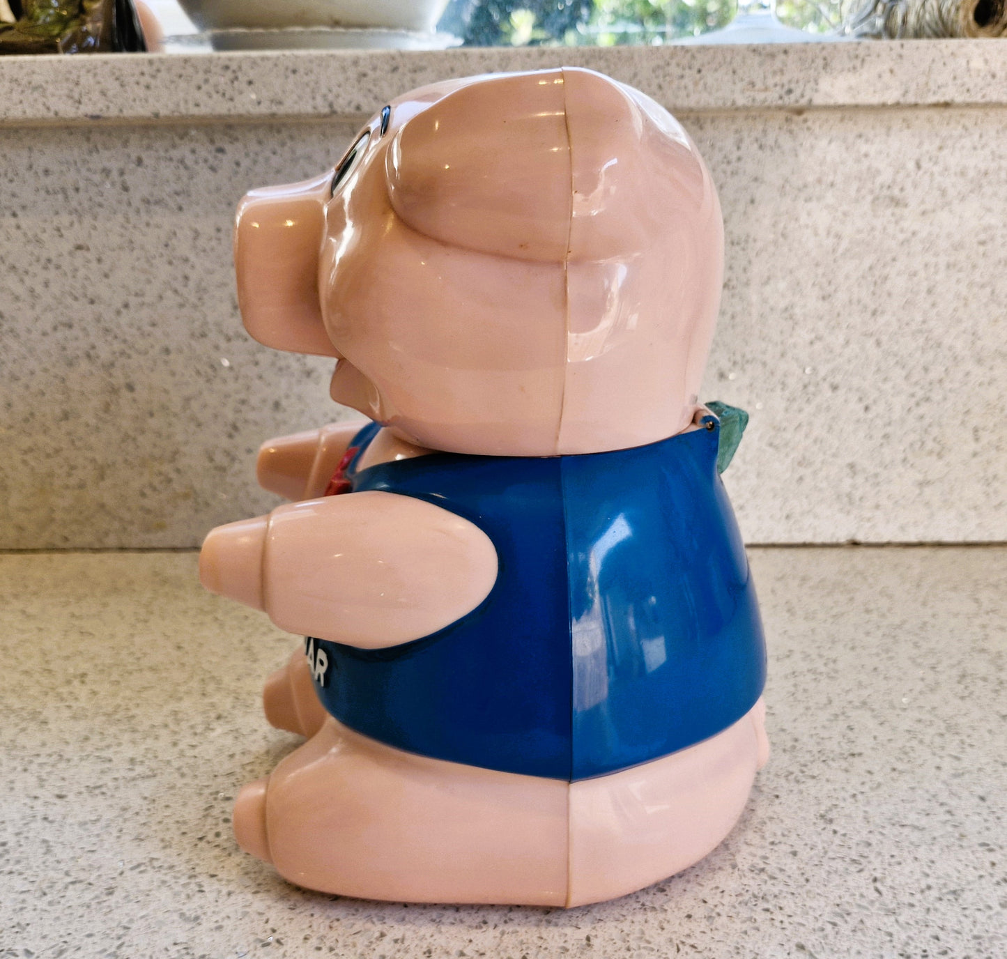 Vintage Pig Cookie Jar: Novelty Oinking Sound, 10 Inches, Never used, Immaculate, Talking Cookie Jar, Fun da Mentals