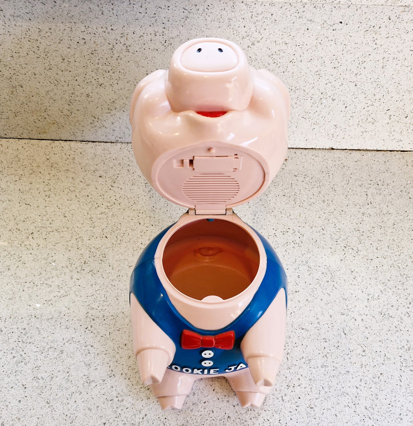 Vintage Pig Cookie Jar: Novelty Oinking Sound, 10 Inches, Never used, Immaculate, Talking Cookie Jar, Fun da Mentals