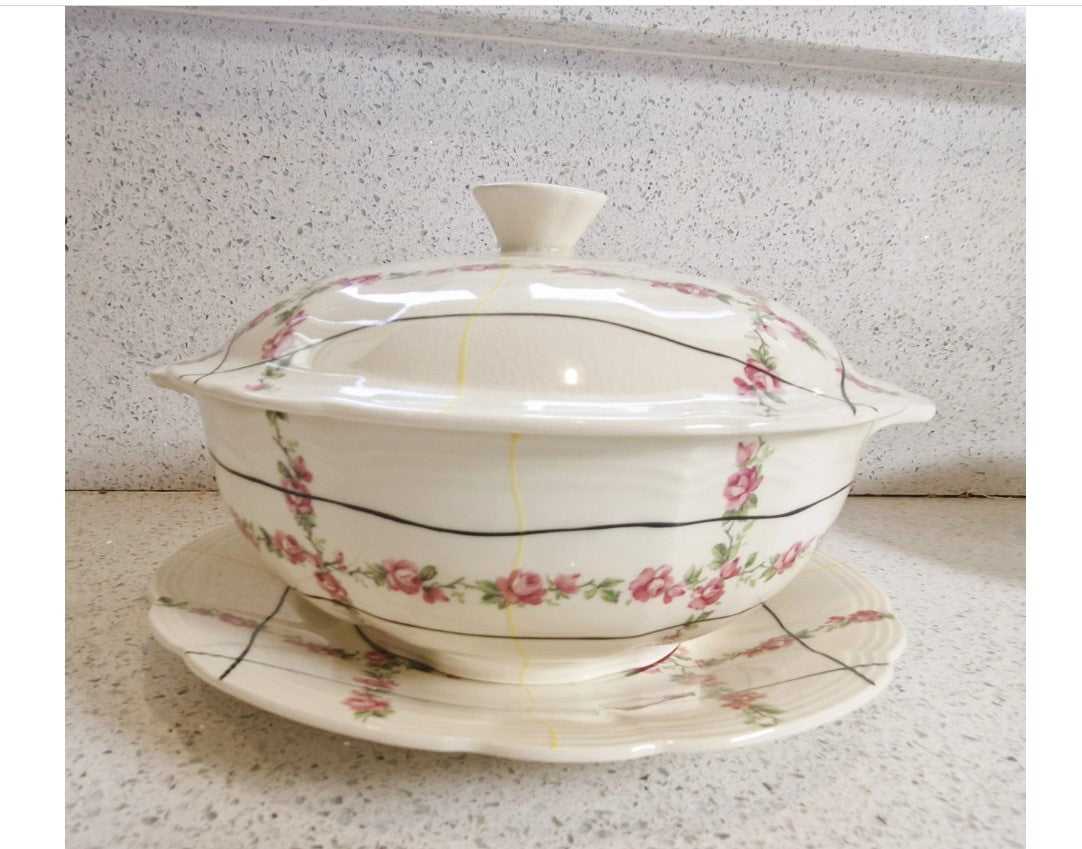 Alfred Meakin, Art Deco, Tureen, Serving dish, Lidded, 1930s, 40s, Flower, Line design, Cream, Black, yellow, Pink, Stamped, Excellent Condition,