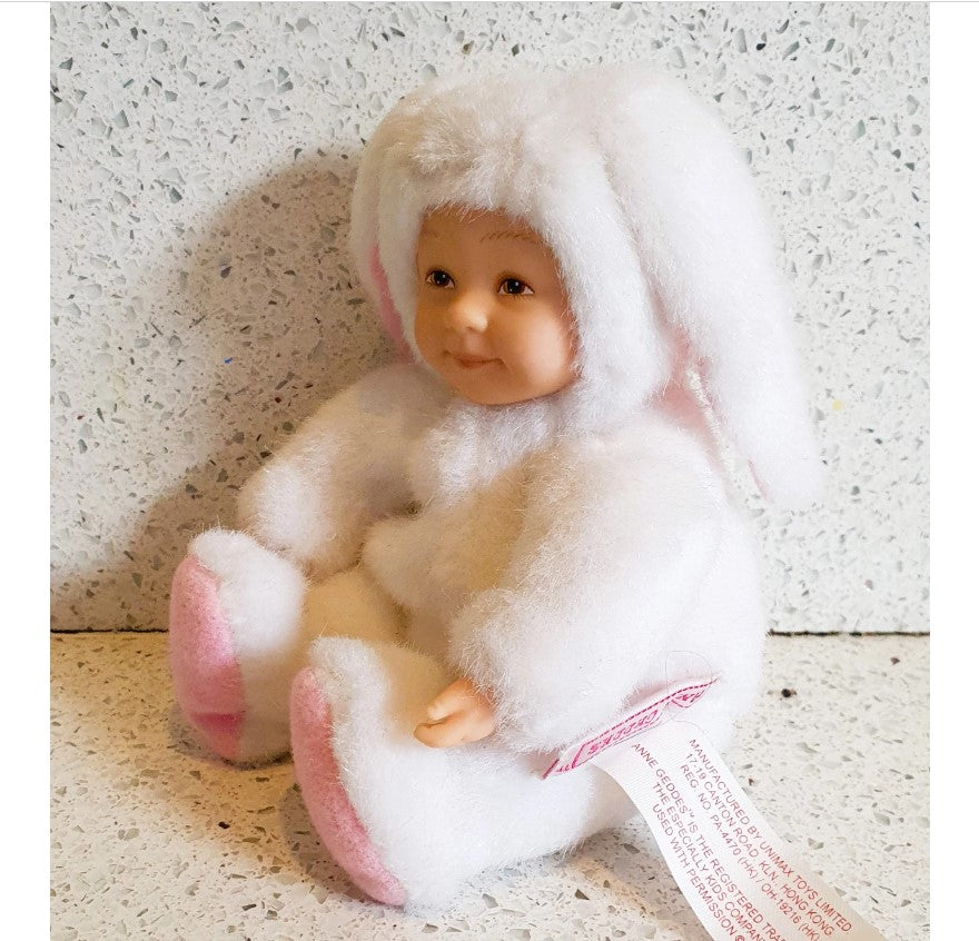 Anne Geddes, Baby, White Rabbit, long Ears, Geddes White Rabbit, Cute, Kitsch, Quirky, Excellent condition