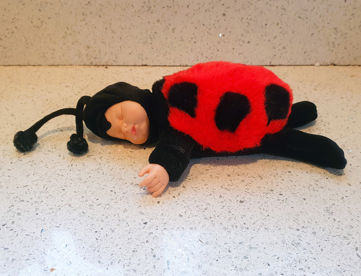 Anne Geddes, Ladybird, Ladybug, Geddes Ladybird, geddes Lady Bug, Geddes, Collectible, Baby beanie, plush, Sleeping