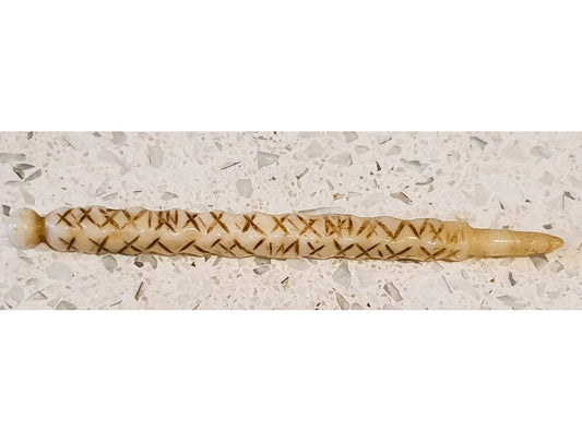 Antique Bone Needle, Marked with crosses, engraved, unusual markings Symbols, symbolic style engraving