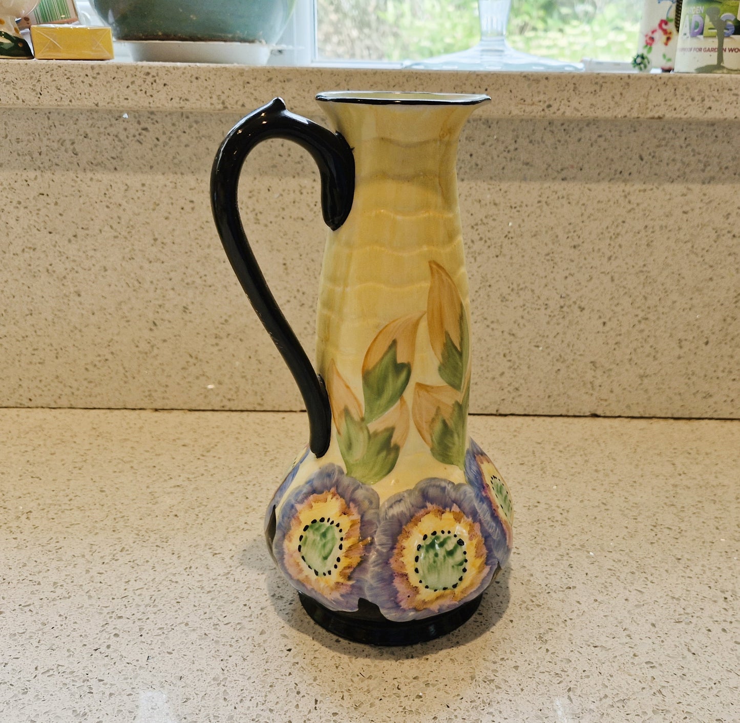 Hand painted Art Deco Vase, Hancock's Pottery, Art Deco Vase, Hand Painted, Hand made, Made in England, Ivory Ware