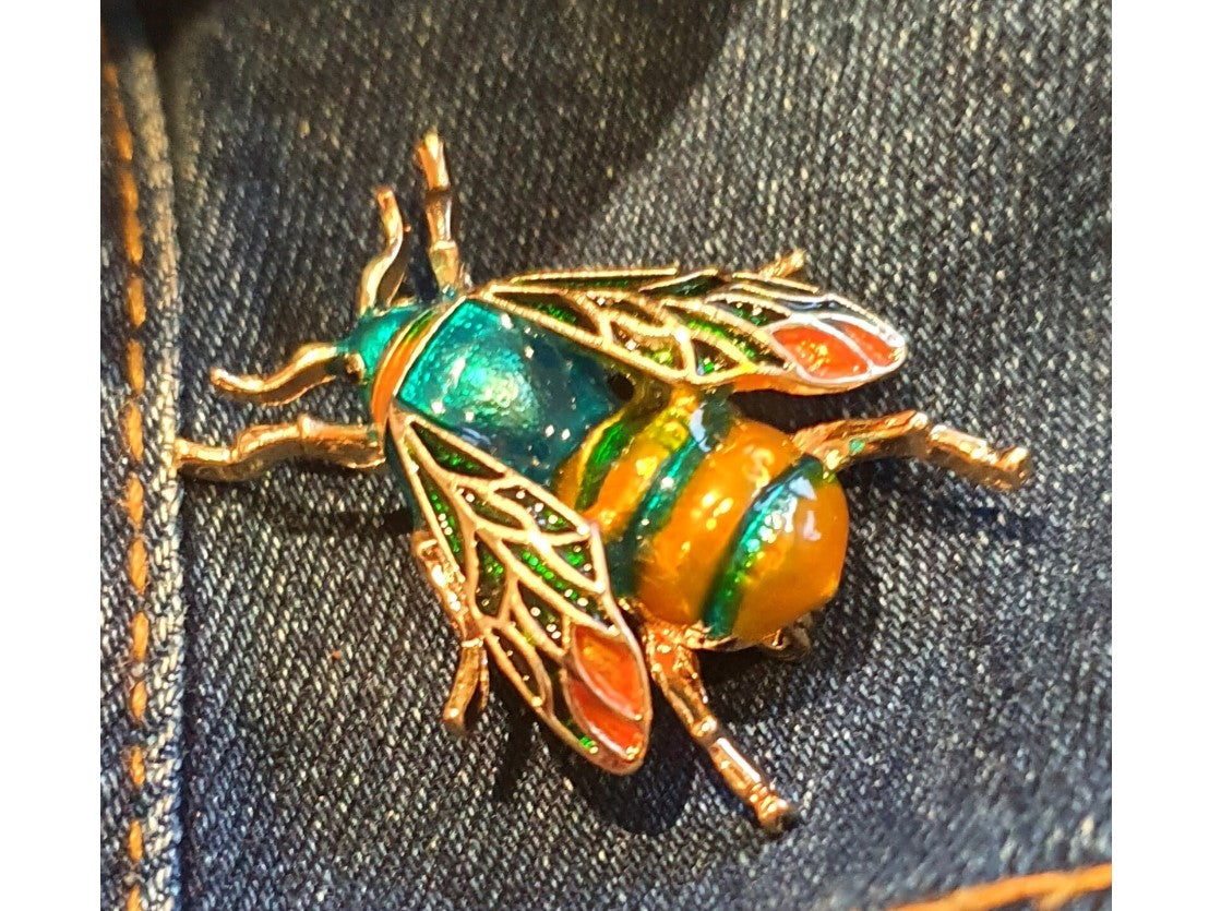 Bee Broach, NEW, Insect Jewellery, Quirky, Unusual, Honey Bee, green and gold