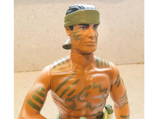 Action Man, Jungle, Amazon,  Dart, Blow Pipe, Hasbro Action Figure 1999, Works and Has Both Darts, Vintage Action man, 90s Action man