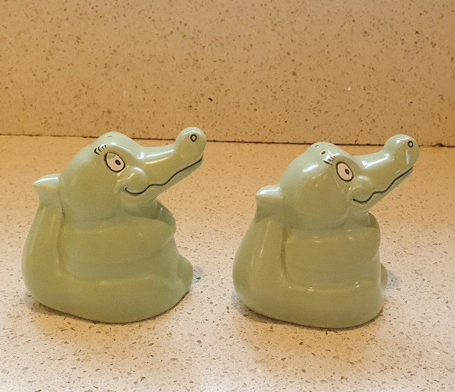 Carltonware, Crocodile,  Alligator, Salt and Pepper pots, Carlton Ware Cruet Set, Vintage, Quirky, 60s Salt and Pepper Shakers 
