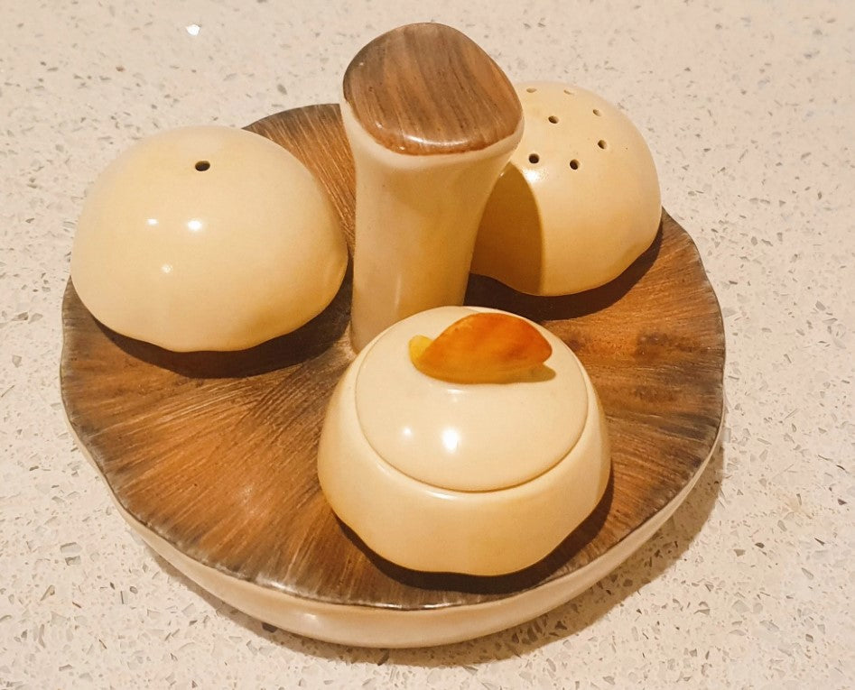 Carltonware Mushroom Cruet set, 3 Pot Condiment Set, Quirky, Mushroom shaped Salt and Pepper, Carlton Ware
