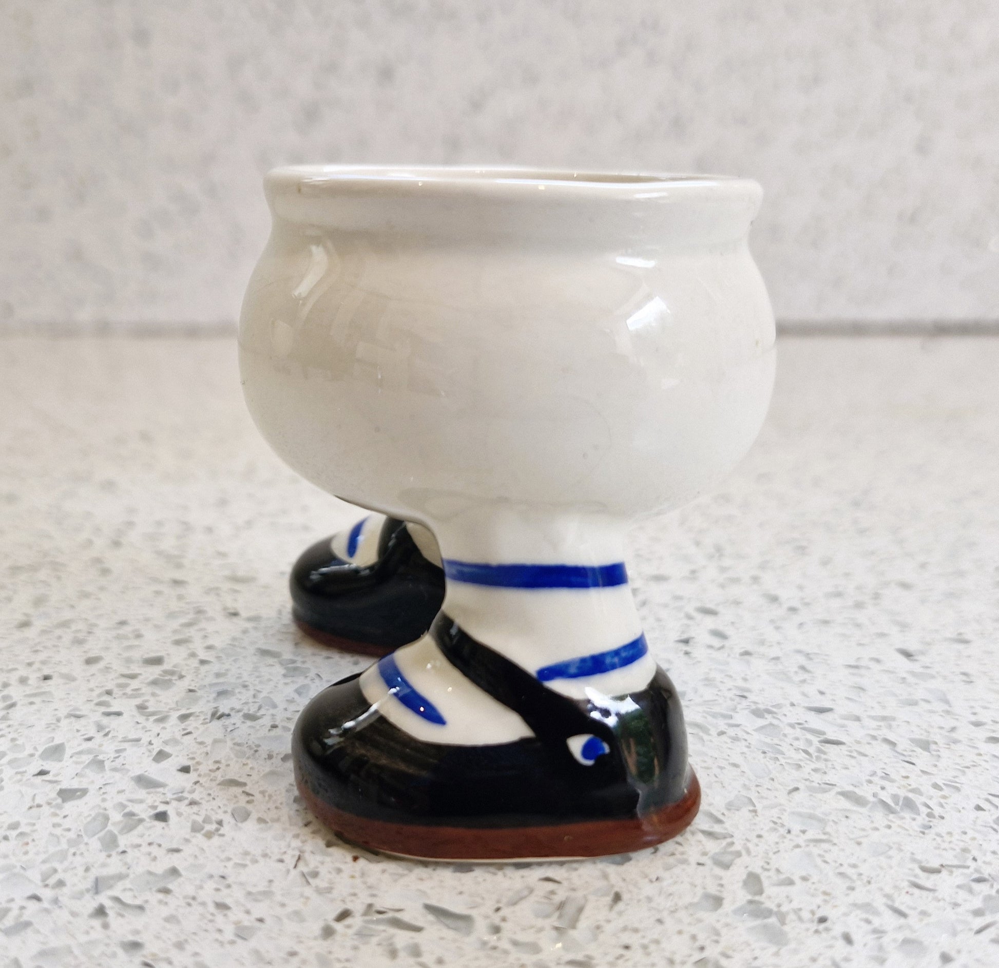 Carltonware Walking Egg Cup, Egg Cup on Legs, Walking egg cup, ceramic