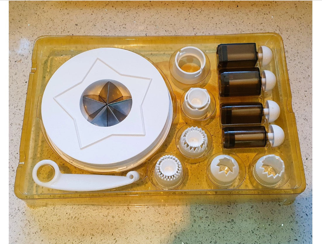 Classy Cabaret, Canape Maker, Canape cutting gadget, Canape making Kit, Vintage Kitchenalia 