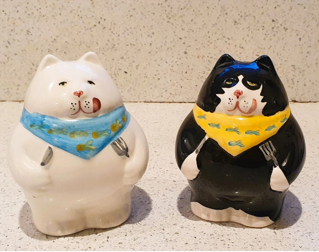 Clay Art San Francisco, Fat Cat Salt and Pepper Shakers, Cruet, Cat Shaped Cruet set