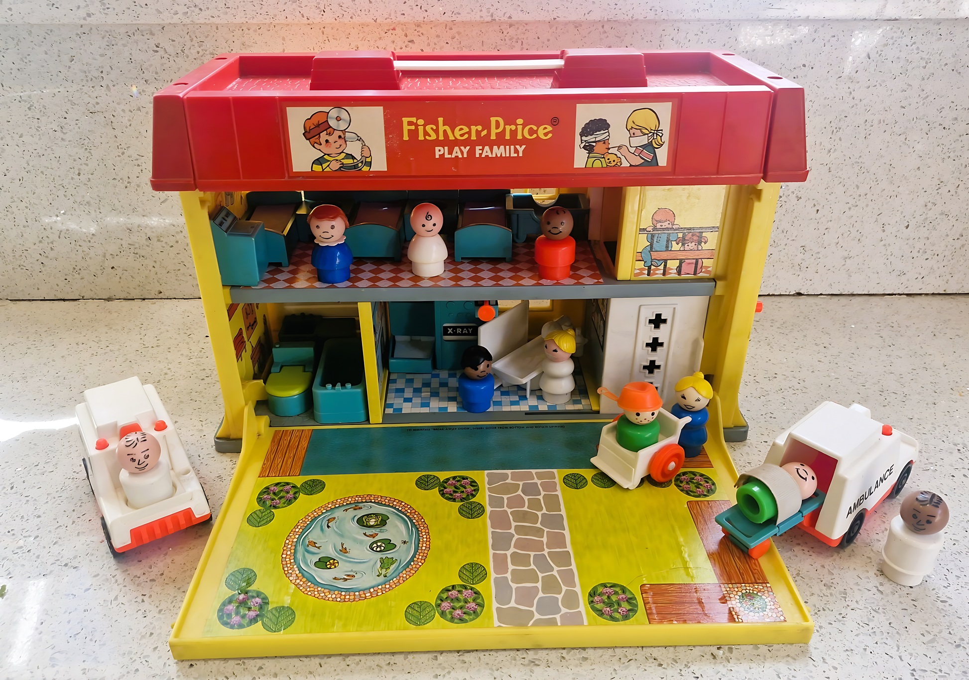 Fisher Price Play family childrens hospital 