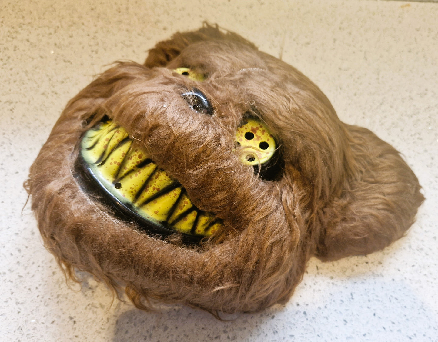 Halloween Mask, Bear Halloween Mask, Scary Bear Mask, Scary Bear mask, Vintage Clothes, Halloween, Halloween Costumes, Vintage