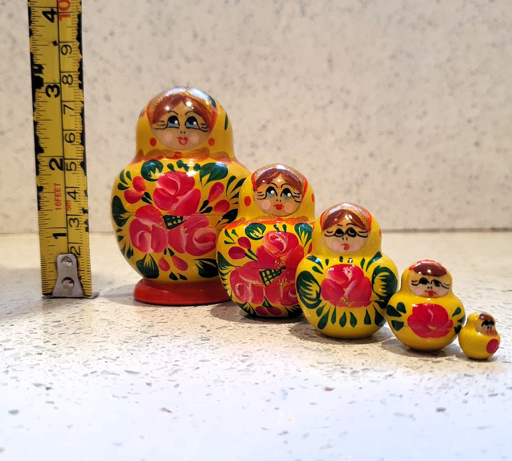 Russian DOlls, Vintage, Yellow, Made in Russia 