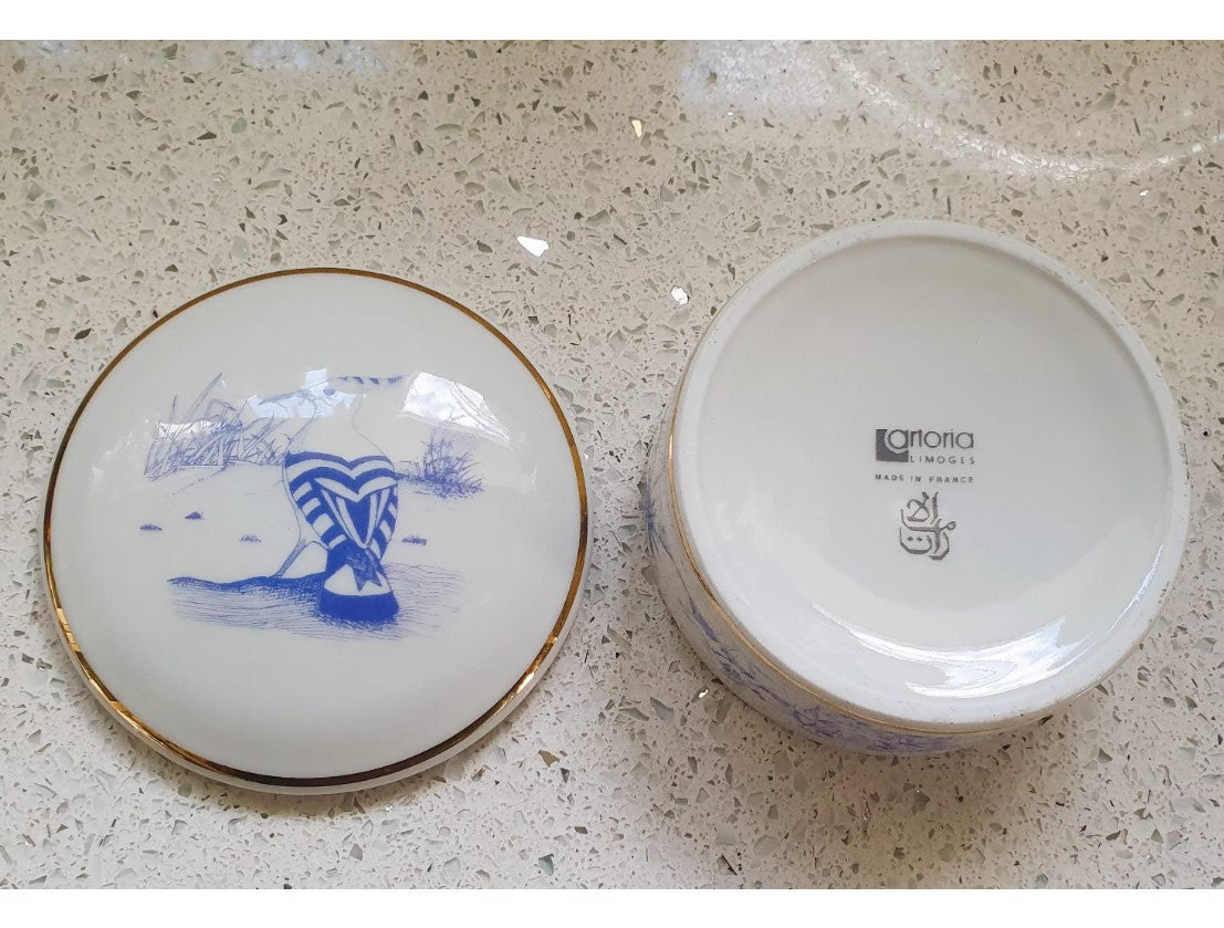 Limoges France Ceramic Trinket box, Artoria Limoges,  Hoopee 6, Emerites Airlines, Porcelain Trinket Box