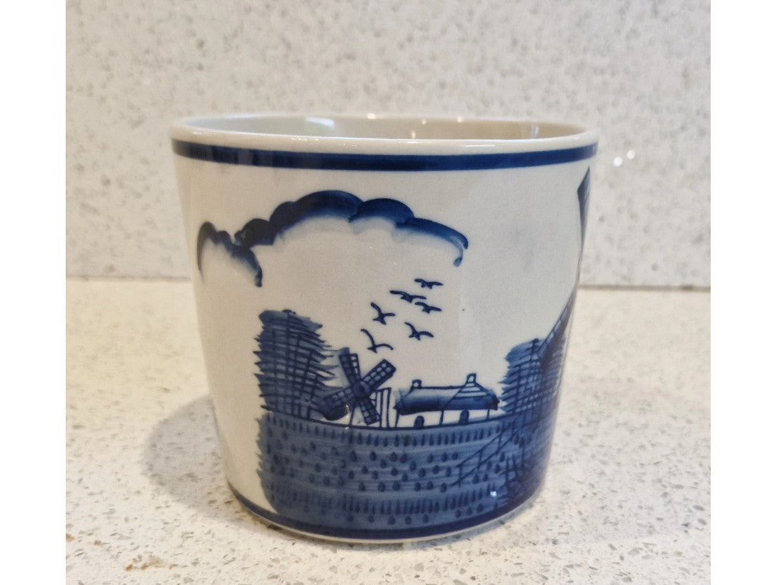 Deft Style Planter, Blue and white, Windmills, Dutch, Pottery, Dutch Plant Pot