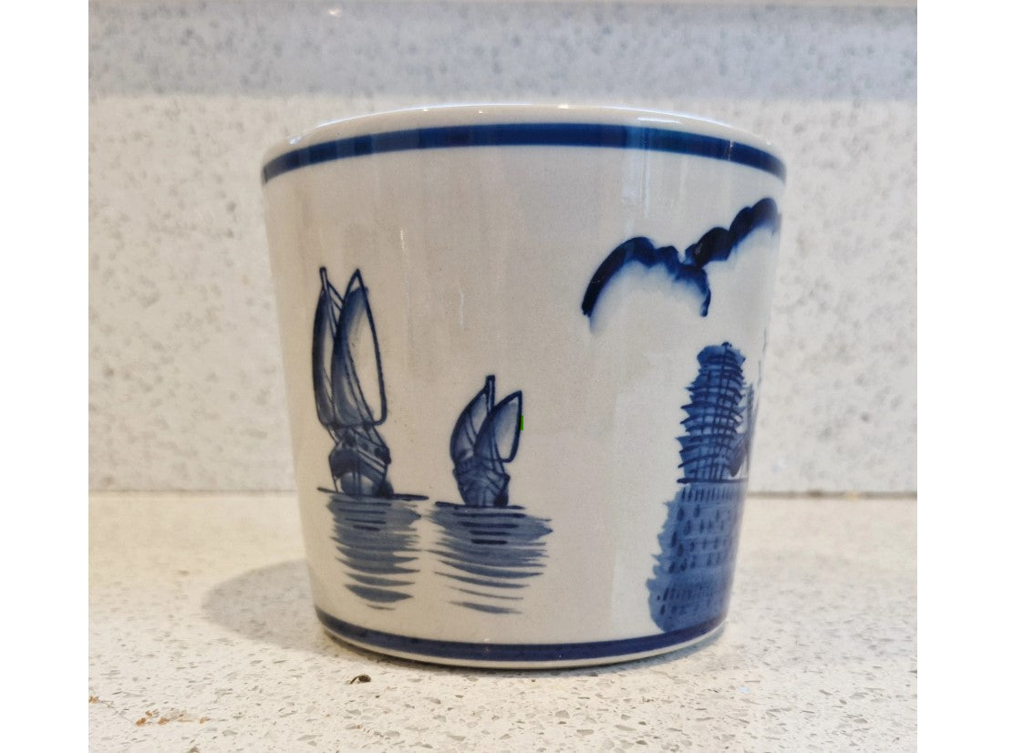 Deft Style Planter, Blue and white, Windmills, Dutch, Pottery, Dutch Plant Pot