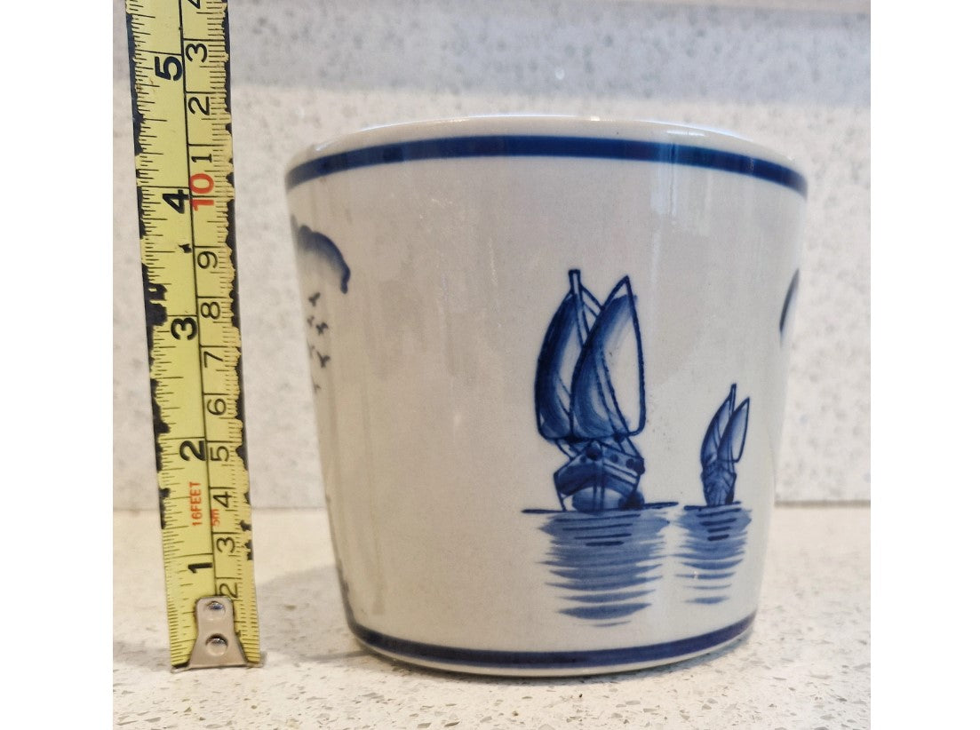 Deft Style Planter, Blue and white, Windmills, Dutch, Pottery, Dutch Plant Pot