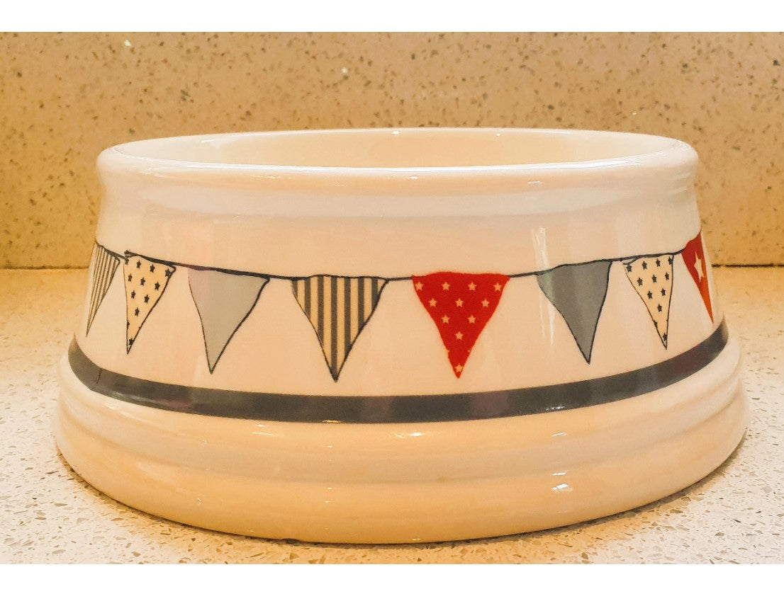 Mason Cash Bunting Dog Bowl, Dog Bowl,  Mason Cash, Stars, Flags, Banners, Pet, Dog, Bowl, Stoneware, Dog food Bowl, Dog Water Bowl