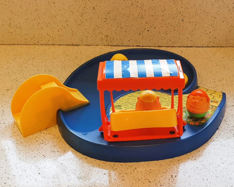 Weebles Paddling Pool, Weebles, Airfix Weebles, 70s Weebles, Children, 'Weebles wobble but they don't fall down', 1970s Toys, Iconic