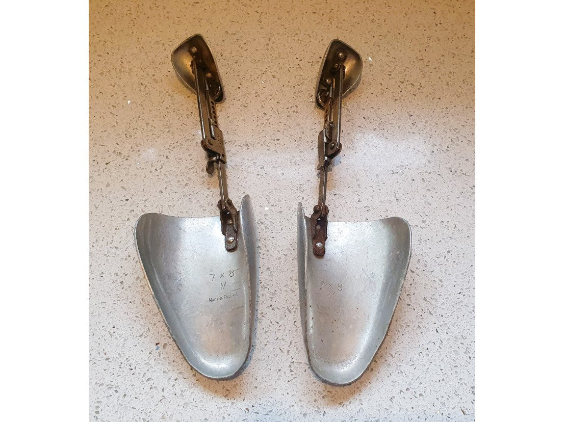 Men's vintage Shoe Trees, Dolcian English silver metal shoe tree, shoe lasts, Fully  Adjustable
