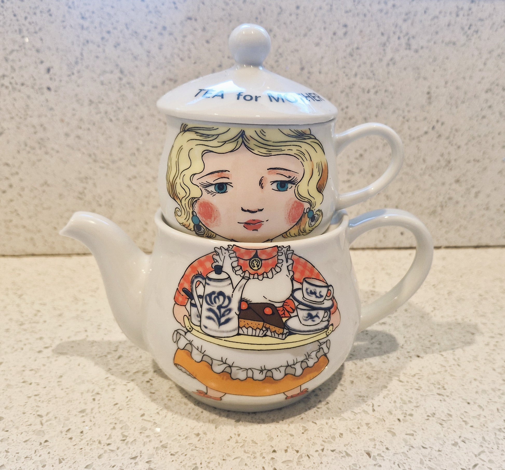 Tea for mother Teapot, 