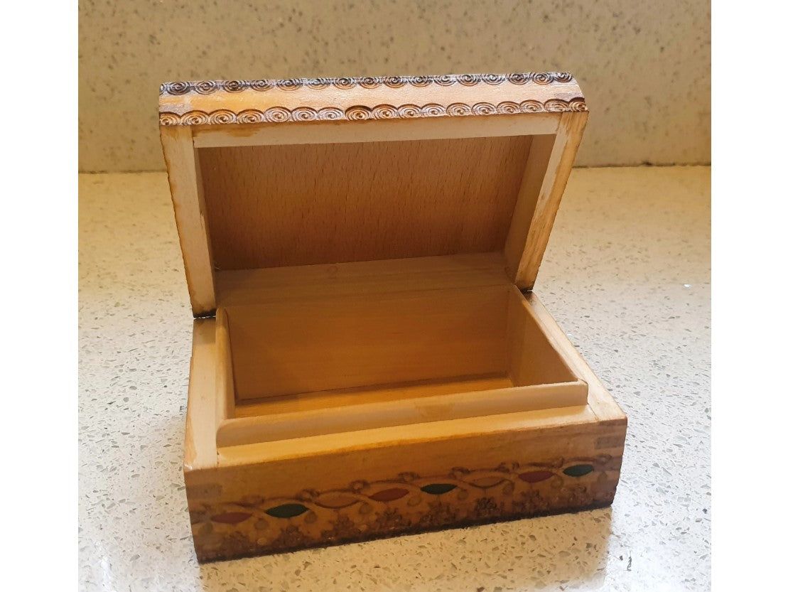 Vintage 1970s Russian Hand carved, hand Painted Wooden Cigar Box, Authentic, original, signed, Labelled, 1970s