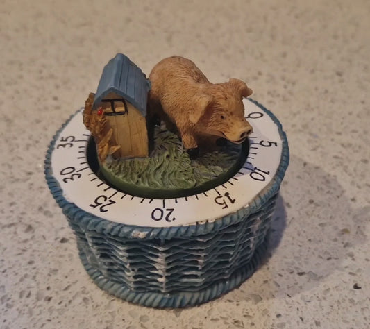 Vintage Kitchen Timer, Pig, Pig shaped, Wind up, Clock work, Bell, ringing, Kitchenailia, 80s, RARE item